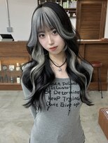 リヴ オオサカ(LIV OSAKA) デザインカラー/ホワイトシルバー/ケアブリーチ/梅田ハイトーン