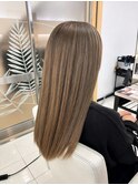 透明感ベージュ
