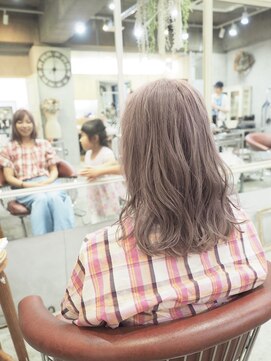 コニ(Coni) ♪Coni♪ピンクベージュミディアム