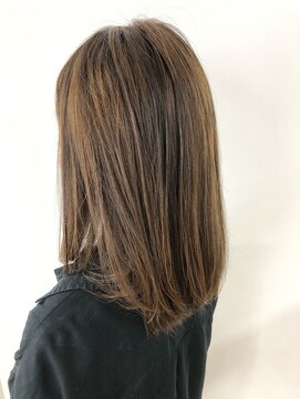 ヘッズ 本八幡店(HEADS) ショート　マッシュ　ショートボブ　HEADS 市川　学割　イルミナ