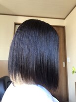 カール(Carl)&nbsp;前下がりボブ☆インナーカラー