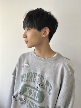 インミーヘアー(in Me.) 刈り上げマッシュ