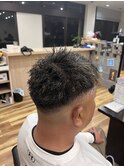 ツイストパーマ×フェードカット