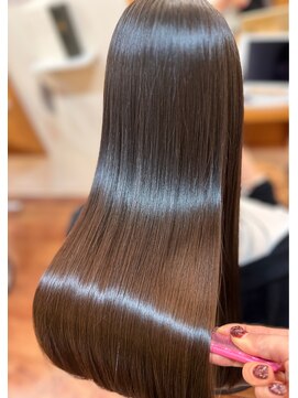 フリージア(freesia) 艶髪ロング/30代40代50代/うる艶髪