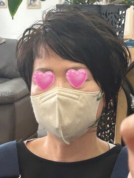 ティアラ アシンメトリーカット