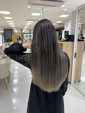 シャルムバイケンジ(Charm.by KENJE) バレイヤージュ/シャドウルーツ/ハイライト/デザインカラー/銀座