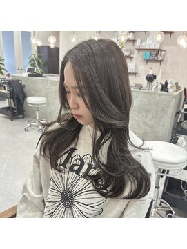 スターク(stark) オリーブ/レイヤー/韓国レイヤー/ベージュ/姫路/髪質改善