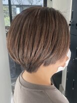 インチェルシー(in chelsea)&nbsp;【白髪ぼかしハイライト】ハンサムショート