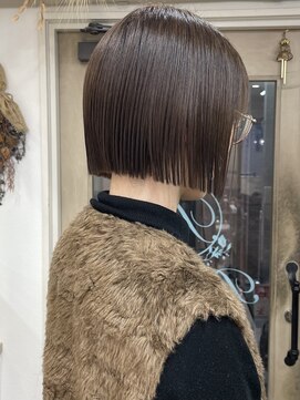 リヴィエラ 西日暮里店(Riviera) 切りっぱなしボブ【西日暮里】