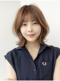 20代30代大人かわいいこなれミディくびれレイヤーベージュカラー
