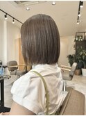 シルキーベージュ