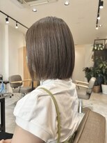 シルキーベージュ
