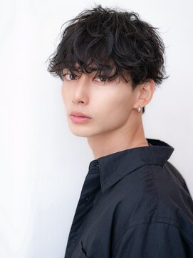 エフエム 渋谷(FM) アッシュブラックマッシュパーマ刈り上げツーブロック