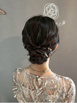 ウルー 六本木店(uruu) 【シニヨン】六本木/六本木駅/ヘアセット/結婚式/早朝