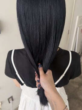 エイチ(811) マッシュウルフ50代髪型ミディアムレイヤーボブショートウルフ