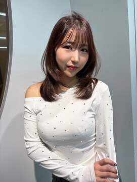 ロンドルピナス 小倉(Lond Lupinus) ミディアムレイヤーカット/似合わせカット/大人ガーリー/20代