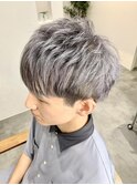 刈り上げ　シルバーグレージュ