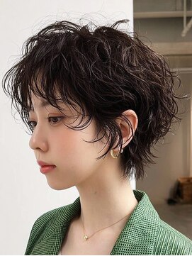 バイエイト(X8) 20代・30代_マッシュショートパーマ