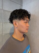 ワンワンオー バーバーショップ コンチネンタル(@110 BARBER SHOP continental)&nbsp;ツイストスパイラルパーマツーブロックアップバング