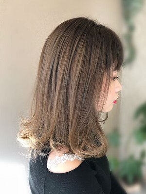 【美しく輝くツヤと同時に、サラサラな手触りも叶えたい！】ワンランク上のヘアスタイルを提供します。