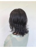 ミディアムレイヤー　パーマスタイル
