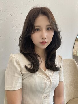 ルームバイシー 新宿(Loom. by Sea) 韓国風前髪×ショコラアッシュ【韓国ヘア/髪質改善/新宿】