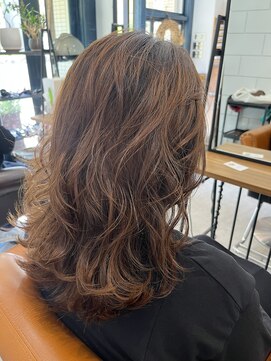 アルゴ 茅ヶ崎(ARUGO) ロング × 顔周りレイヤー