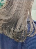 グレージュカラー×美髪エアリーロング