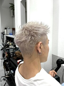 シエラ 南船場(CIERA.) CIERA.メンズカット×whiteグレイ