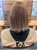 ペールベージュカラー
