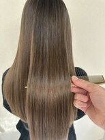 クエロ(Quaero?)&nbsp;髪質改善　超高濃度ケラチンシルクトリートメント