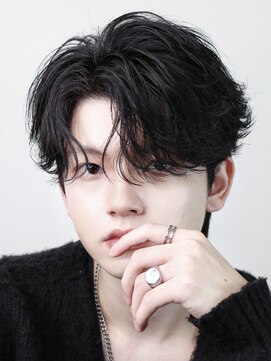 アイトーキョー 渋谷(AI TOKYO) S字バングニュアンスフェザー/フェザーパーマ/ニュアンスパーマ