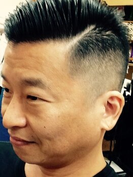 ヘアーズビューティー エルツー(Hair's Beauty L2)の写真/清潔感のある身だしなみで好印象なstyleを。忙しい朝も時短に◎幅広い世代から人気のサロン♪