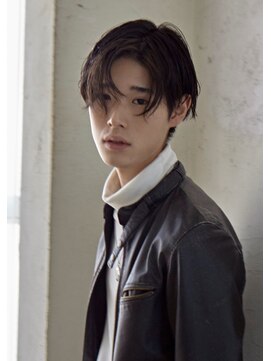 ルシエ 立川(LUCIE) センターパート　マッシュショート