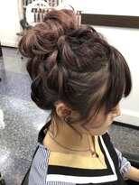 ビューティーコレクション 静岡北店&nbsp;おだんごアレンジヘアー