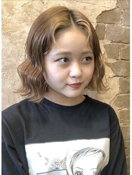 マギーヘア(magiy hair) ミルクティーカラー［magiyhair西部笑］