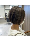 20代から50代の幅広い世代に対応◎美シルエットショート