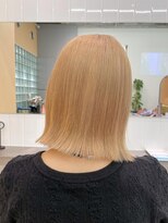 ユーリ(JUURI)&nbsp;ブロンドベージュ / ブロンド / ベージュ / ボブ