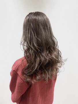 リア(Li'a by neolive) ハイライト　グレージュ