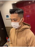 王道七三フェード短髪ワイルドアップかっこいいメンズショート