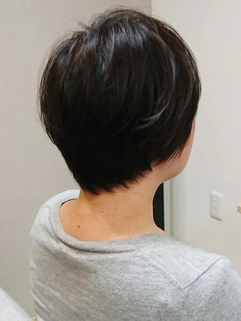 スーリール(sourire) 綺麗めショート