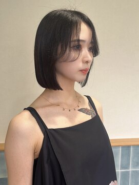 ハチ(HACHI) 韓国風切りっぱなしボブ