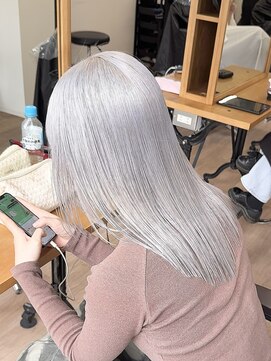 ニコ トウキョウ 渋谷(nico TOKYO) ホワイトシルバー/髪質改善/ダブルカラー/ケアブリーチ/10代20代