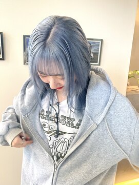 オーオシカシカスペース(OOO YY Space) ブルーシルバー/ブリーチ2回以上/トリプルカラー/ハイトーン