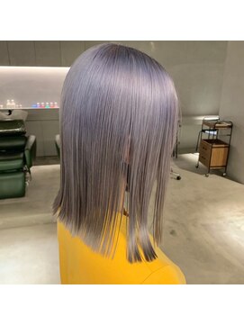 リール(rire) デザインカラーレイヤーカットウェットヘア夏オリーブベージュ