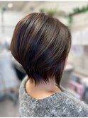 フワッと自然なボリューム感でまとまりのあるショートに♪