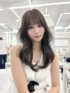 アマトウキョウスマートサロン(AMA TOKYO×Smart Salon) 韓国ヘア　2wayバング  レイヤーカット くびれヘア  顔周り