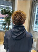 スパイキーショート