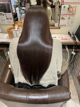 ヘアメイク シュシュ(Hair make chou chou) 小顔ヘア/簡単スタイリング/暗めカラー/顔周り/伸ばしかけヘア