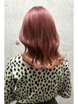 スライバイリアオオサカ(Sly By Ria OSAKA) ピンクベージュ【大阪】【梅田】